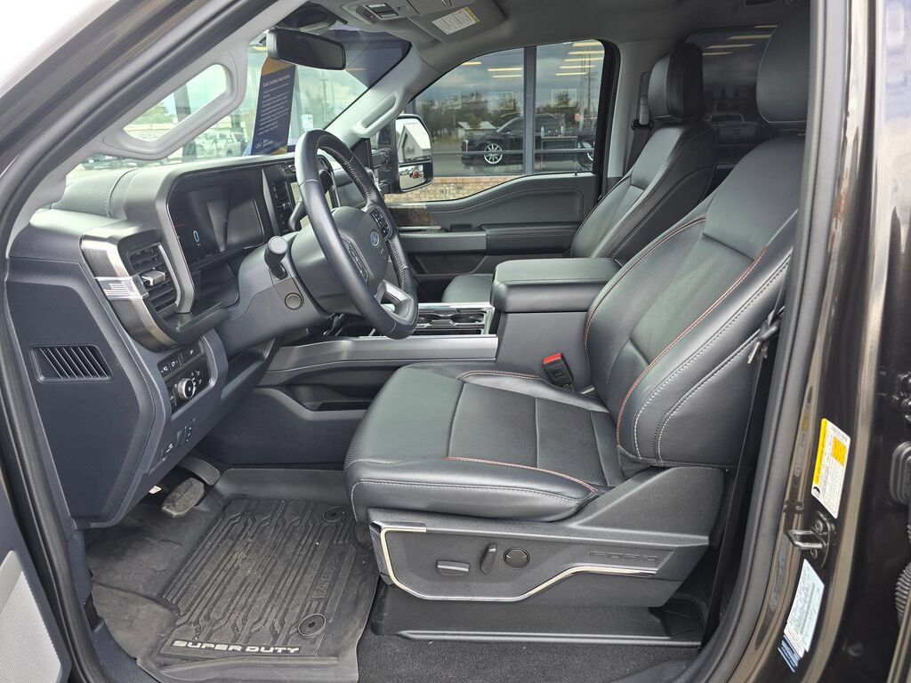 Certified 2024 Ford F250 Lariat w/ Black Appearance Package AWD/4WD image 21