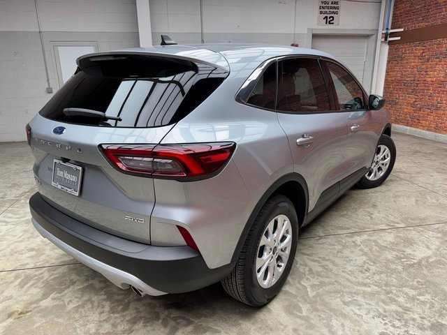 Certified 2024 Ford Escape Active image 5