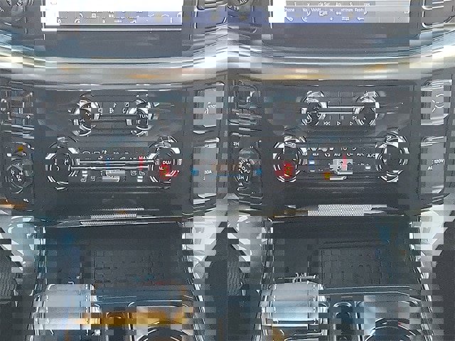 Certified 2023 Ford F150 Lariat w/ Equipment Group 502A High image 17