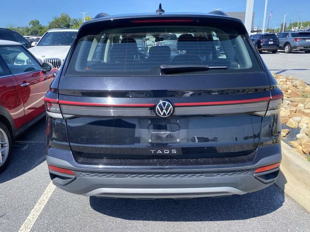 Used 2025 Volkswagen Taos S FWD image 6