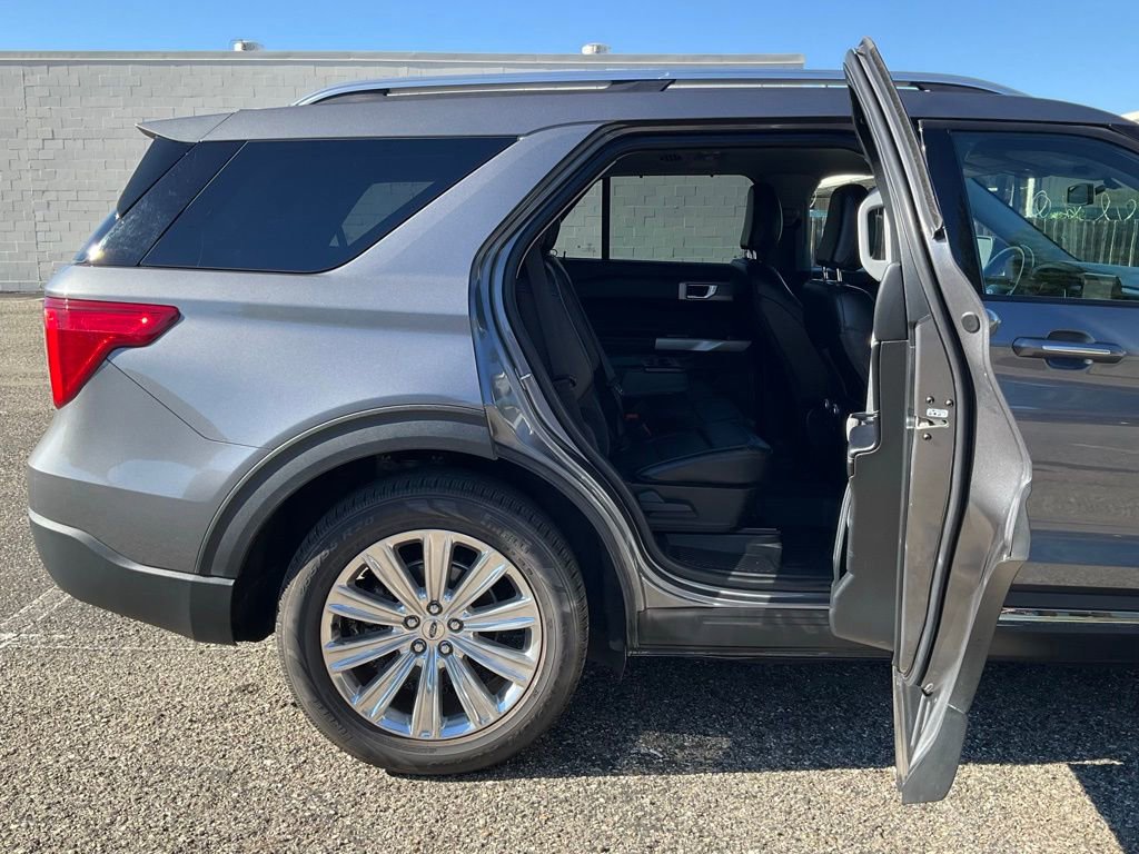 Certified 2021 Ford Explorer Limited w/ Equipment Group 301A image 39
