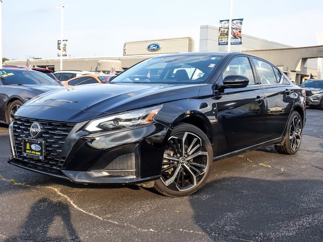 Used 2023 Nissan Altima 2.5 SR