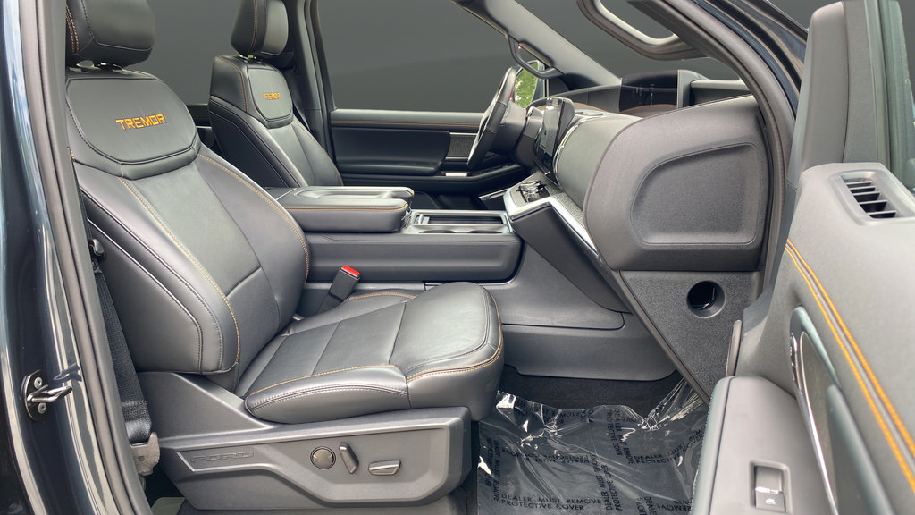 Certified 2025 Ford Expedition Tremor AWD/4WD image 23