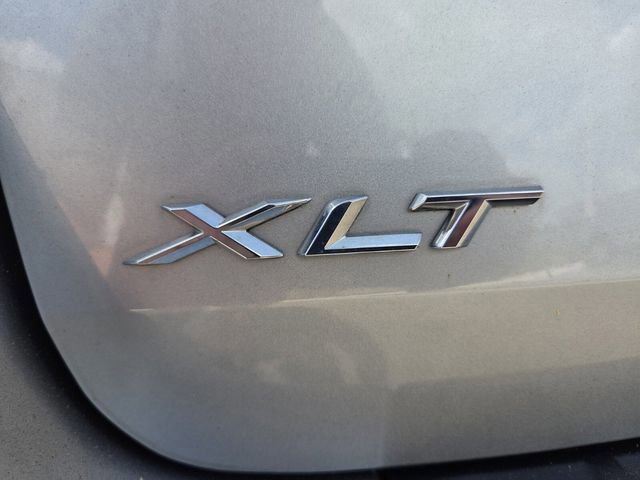 Certified 2022 Ford Explorer XLT w/ Equipment Group 202A RWD image 17