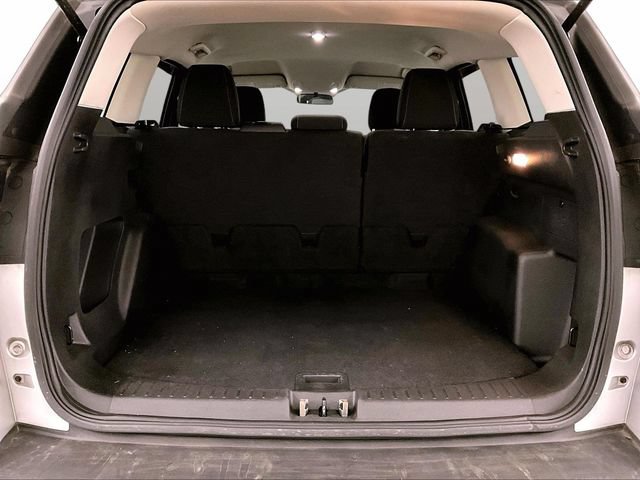 Certified 2019 Ford Escape SE FWD image 33