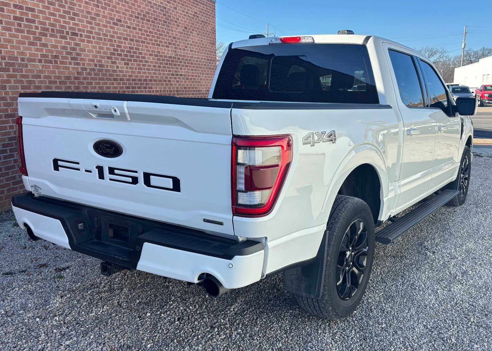 Certified 2022 Ford F150 Lariat w/ Equipment Group 502A High image 3