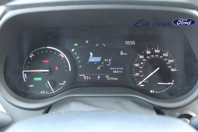 Used 2025 Toyota Sienna LE FWD image 24