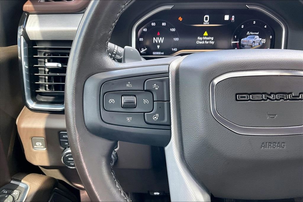 Used 2022 GMC Sierra 1500 Denali w/ Denali Reserve Package AWD/4WD image 10