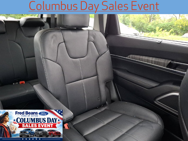 Used 2024 Kia Telluride EX w/ EX Captain's Chair Package FWD image 20