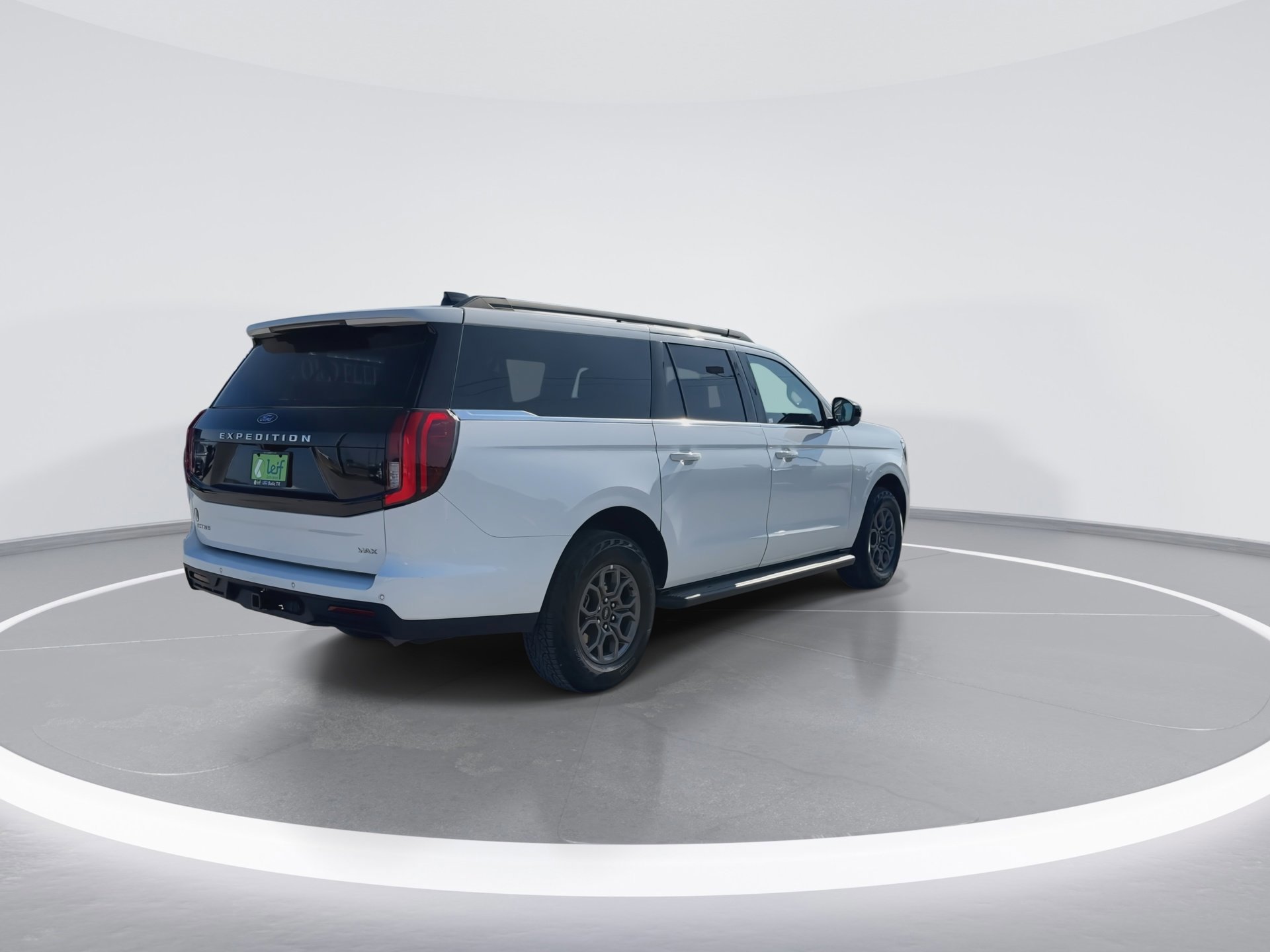 Certified 2025 Ford Expedition Max Active image 4