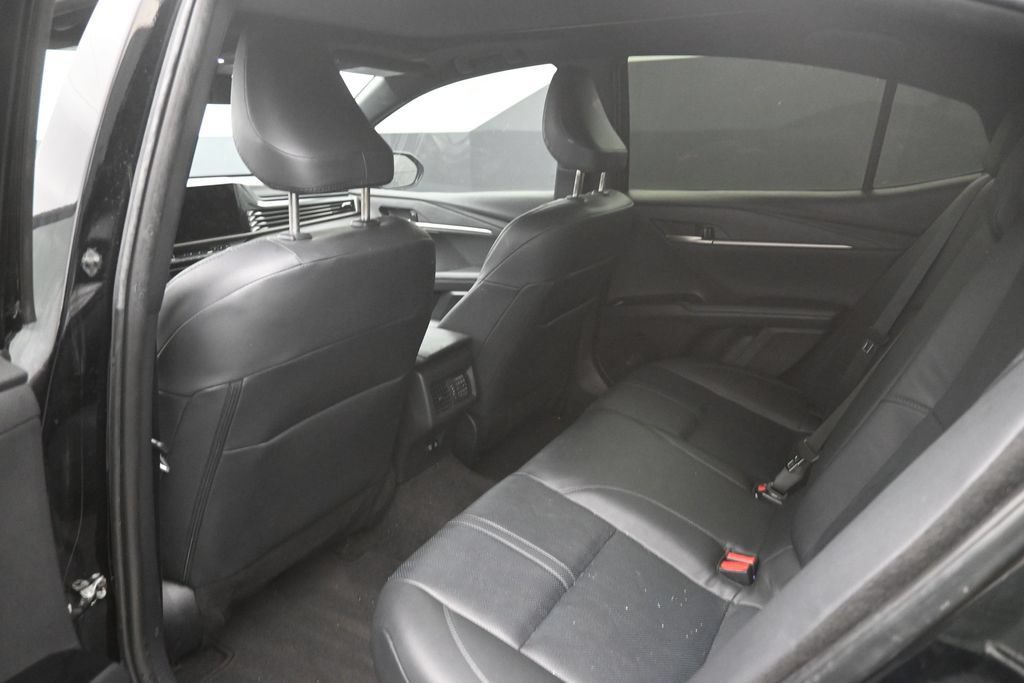 Used 2025 Toyota Camry XSE w/ Premium Package FWD image 25