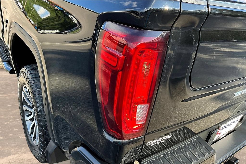 Used 2023 GMC Sierra 1500 AT4 w/ Technology Package AWD/4WD image 26