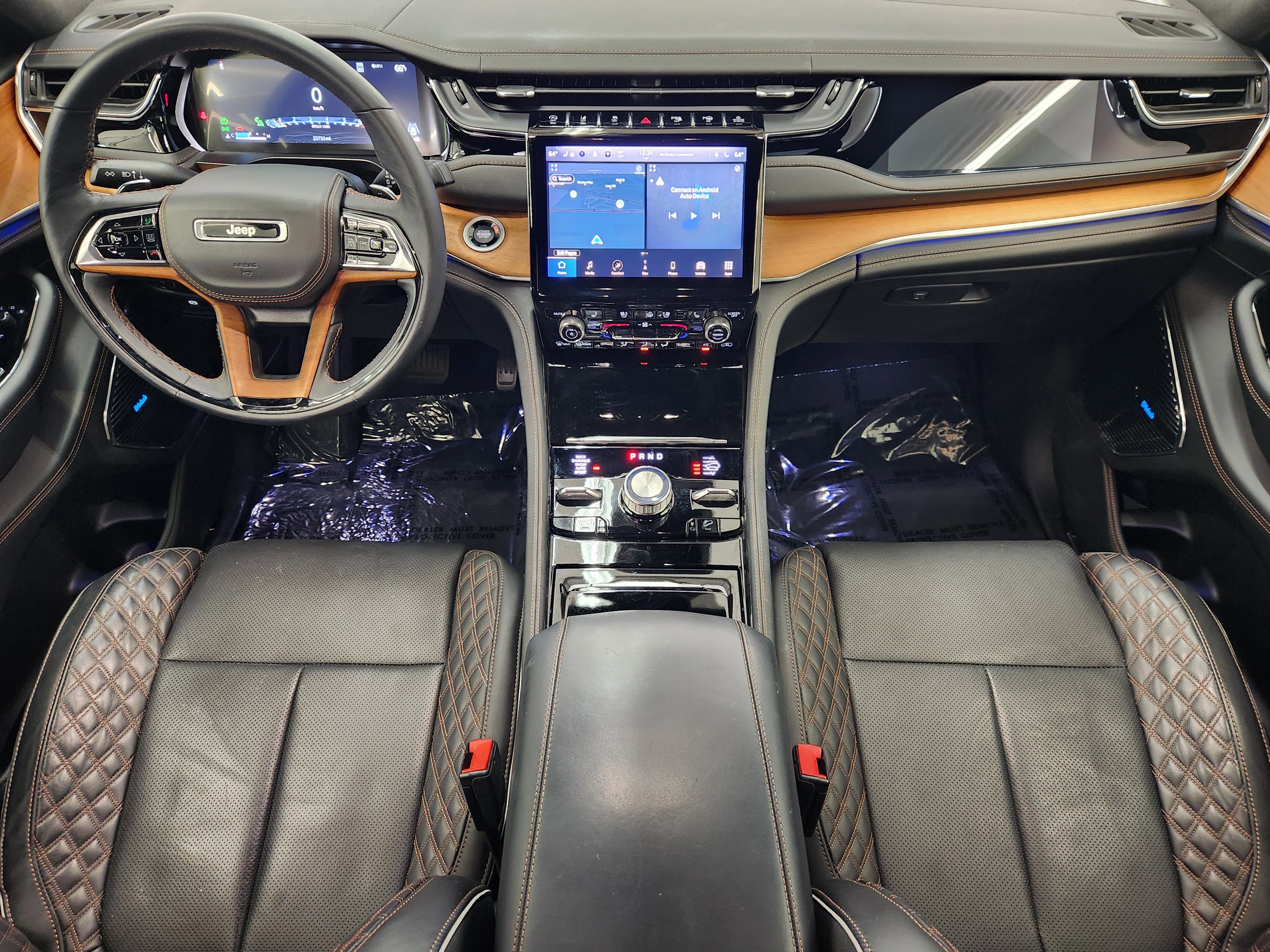 Used 2023 Jeep Grand Cherokee Summit image 24