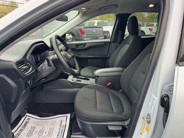 Certified 2025 Ford Escape Active w/ Cold Weather Package AWD/4WD image 10