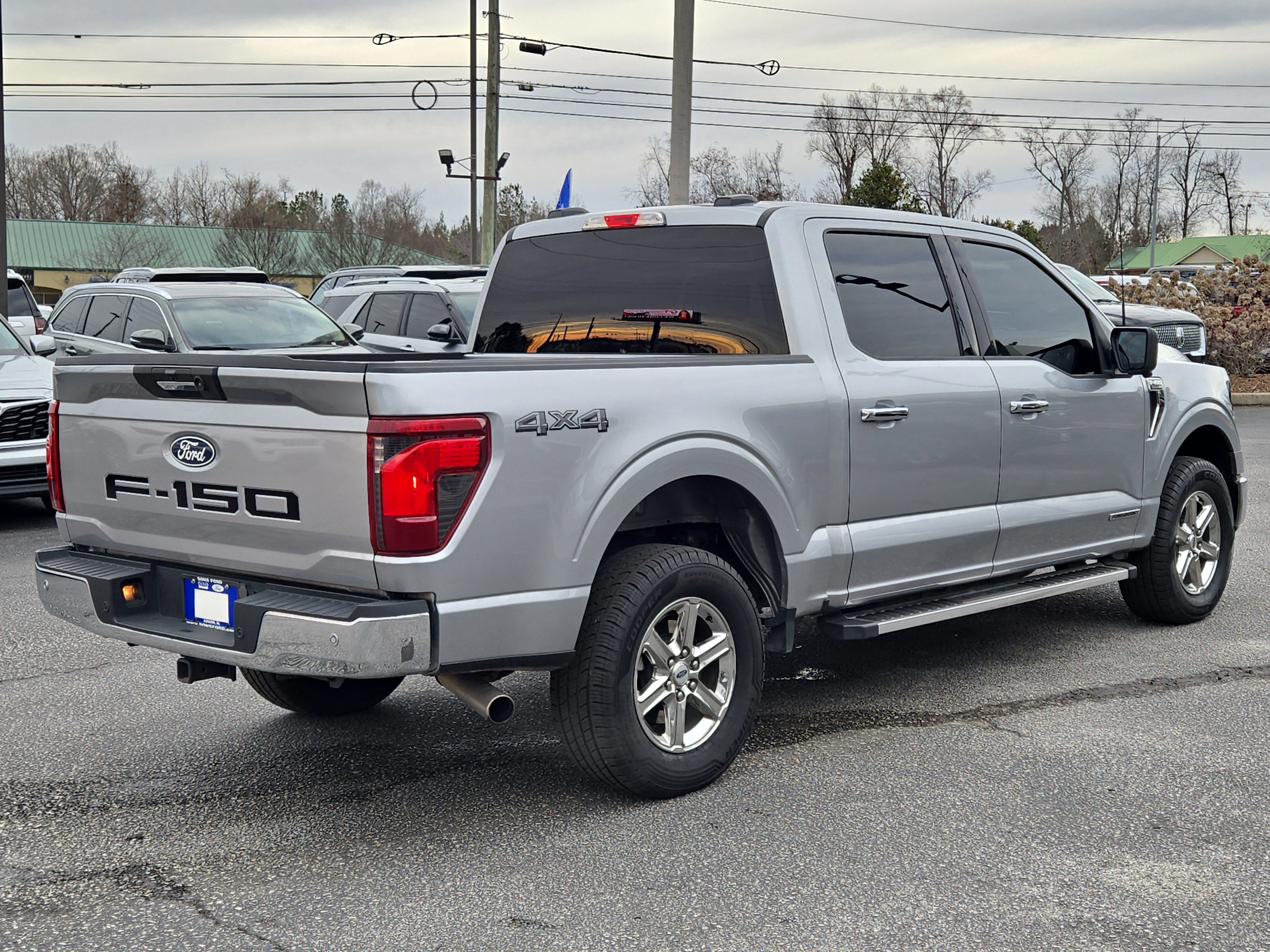 Certified 2024 Ford F150 XLT w/ Mobile Office Package image 4