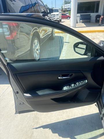 Used 2020 Nissan Sentra SV image 13