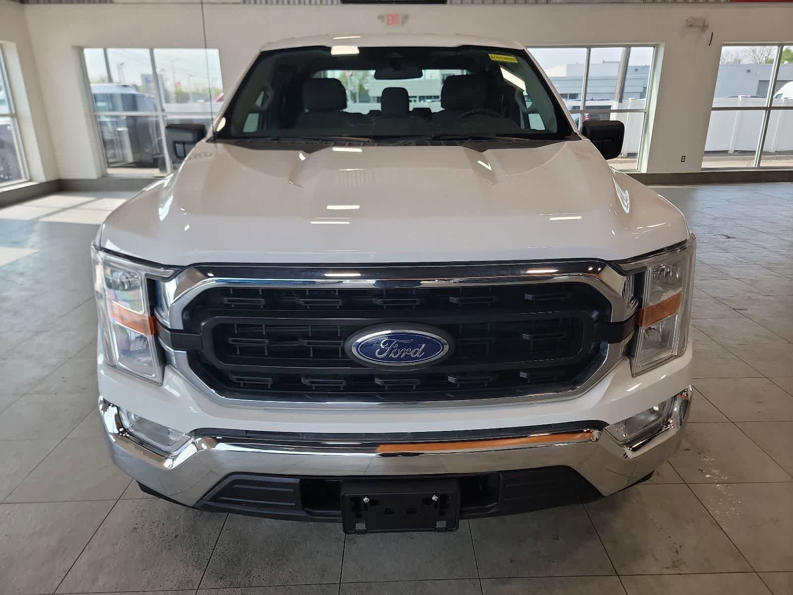 Certified 2021 Ford F150 XLT RWD image 3