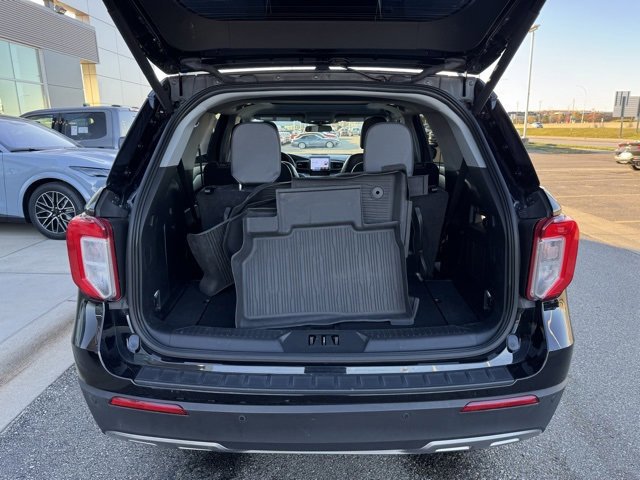 Certified 2023 Ford Explorer XLT w/ Equipment Group 202A image 40