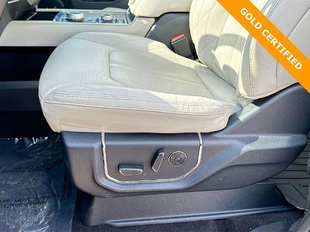 Certified 2021 Ford Expedition Platinum AWD/4WD image 17