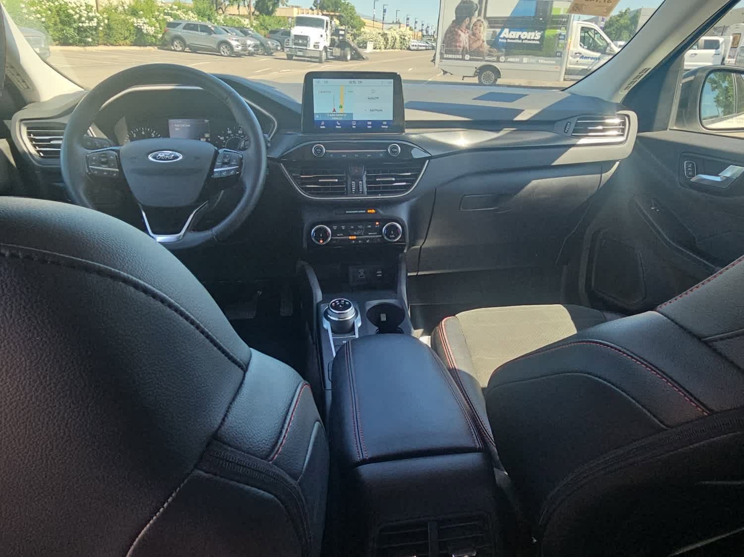 Certified 2022 Ford Escape SEL w/ SEL Stealth AWD Package image 10