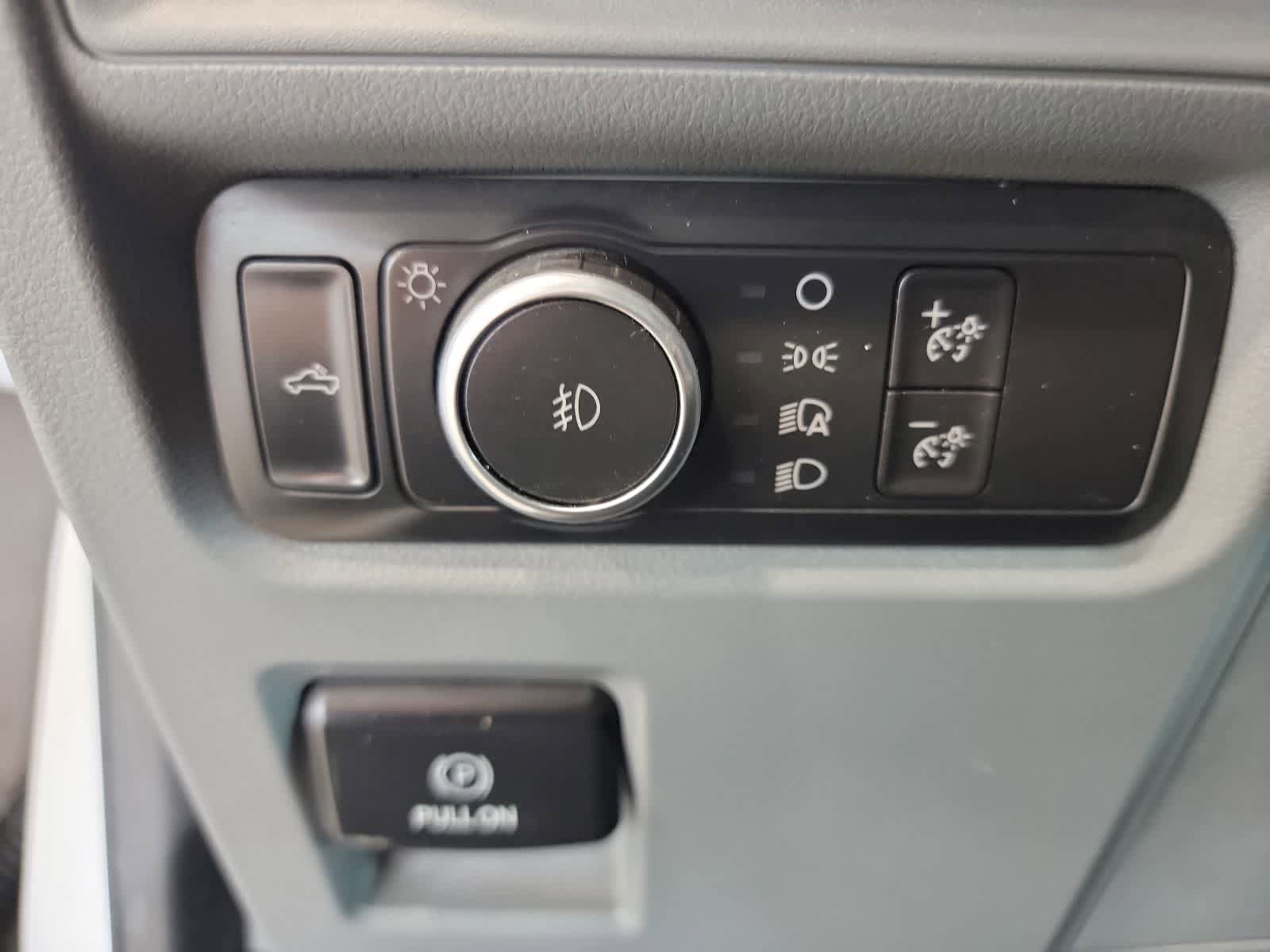 Certified 2021 Ford F150 XLT RWD image 17