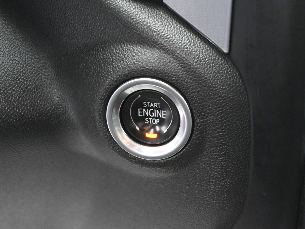 Used 2022 GMC Sierra 1500 Elevation image 19