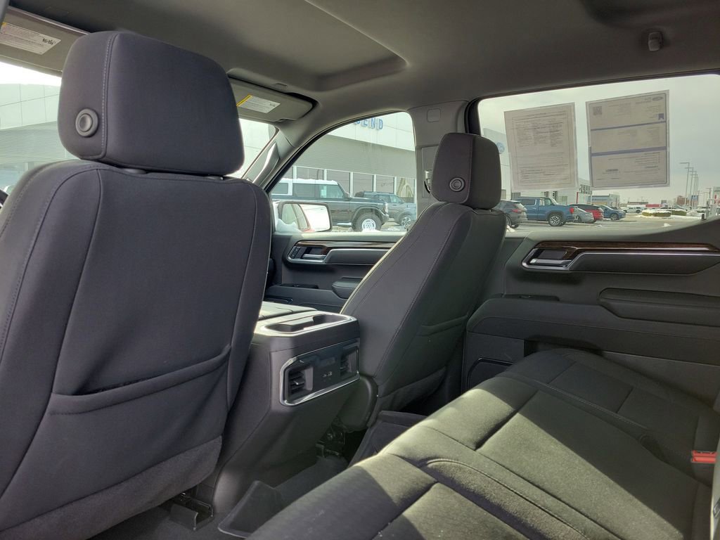 Used 2025 GMC Sierra 1500 Elevation w/ Preferred Package image 15