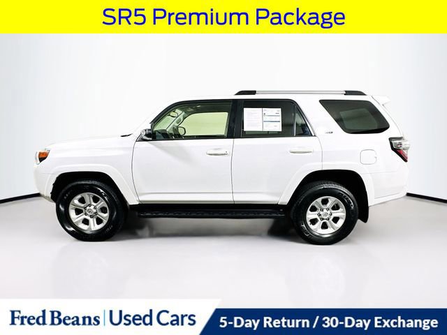 Used 2024 Toyota 4Runner SR5 Premium image 2