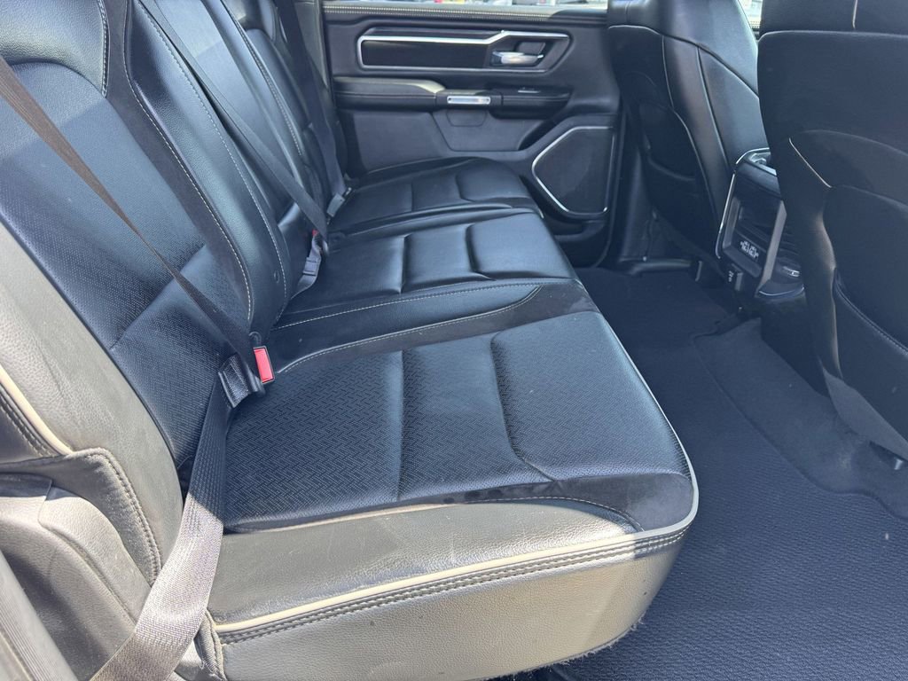 Used 2024 RAM 1500 Laramie AWD/4WD image 11