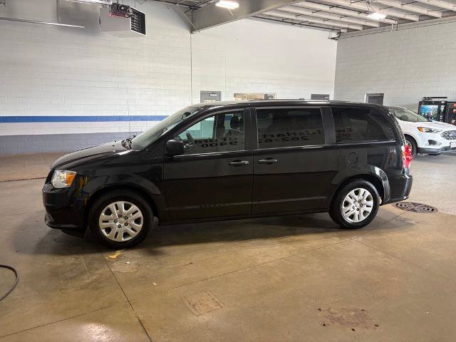 Used 2020 Dodge Grand Caravan SE FWD image 5