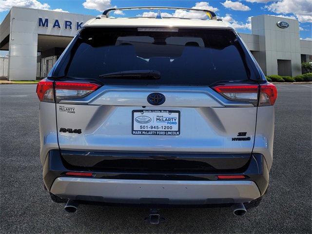Used 2022 Toyota RAV4 SE image 4