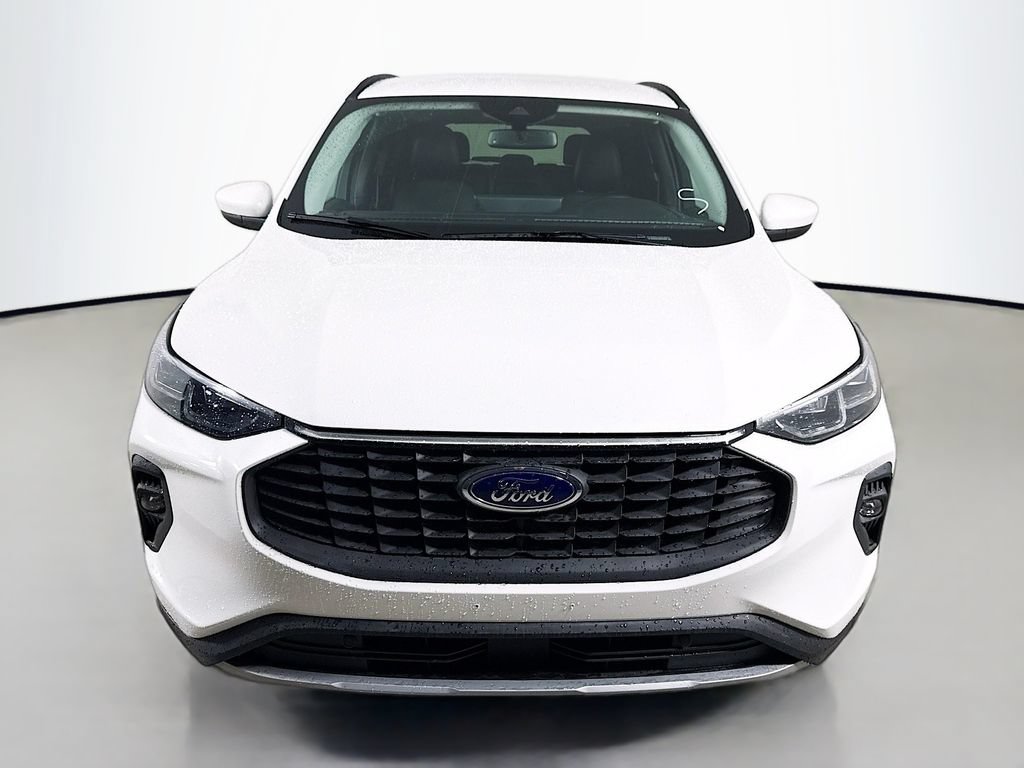 Certified 2025 Ford Escape Platinum FWD image 6
