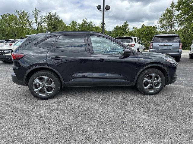 Certified 2025 Ford Escape ST-Line AWD/4WD image 7