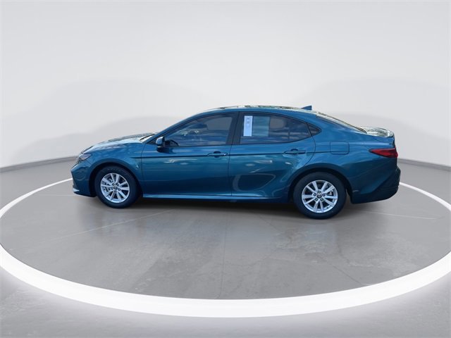 Used 2025 Toyota Camry LE w/ Convenience Package image 2