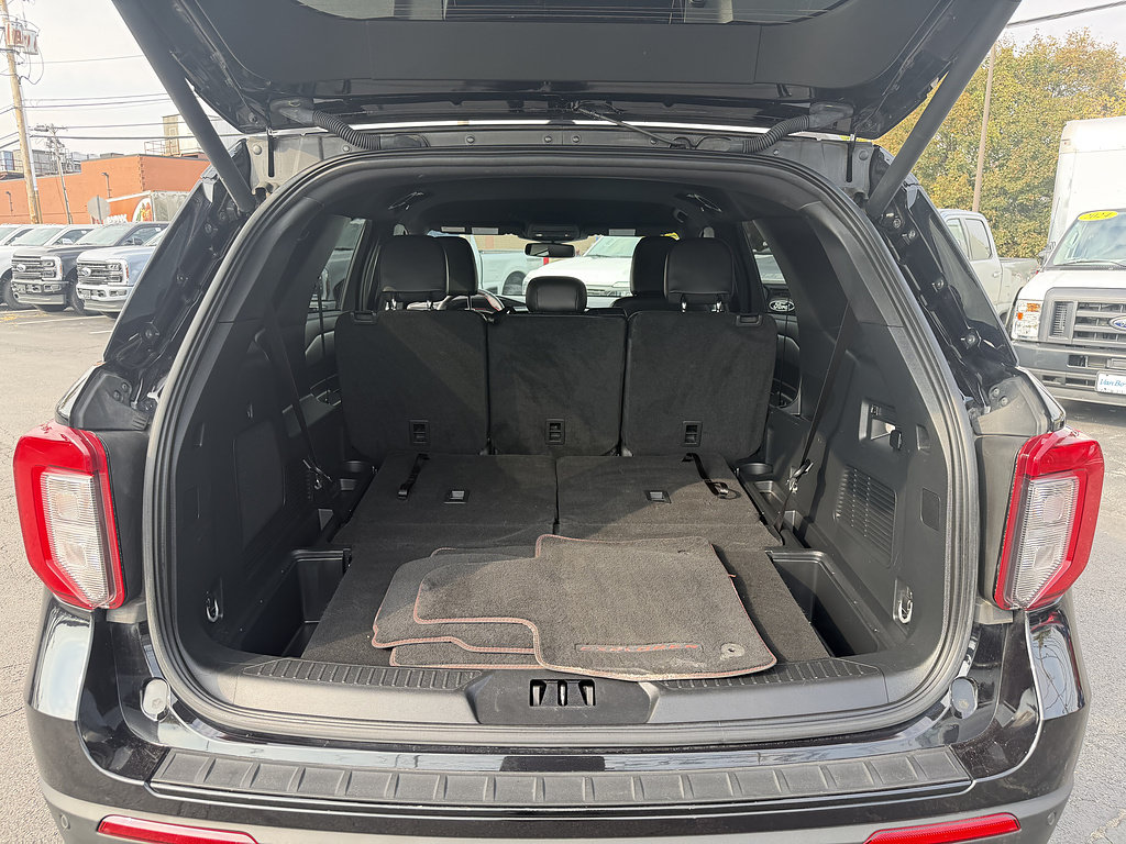 Certified 2023 Ford Explorer ST-Line w/ Class IV Trailer Tow Package AWD/4WD image 6