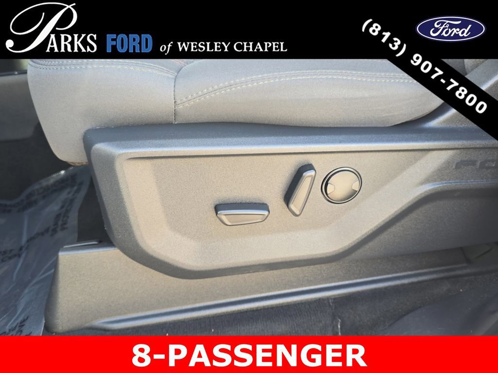 Certified 2025 Ford Expedition Active image 21