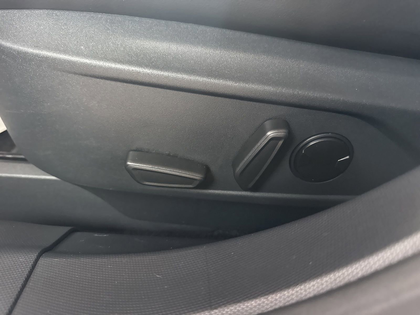 Certified 2025 Ford Mustang Mach-E Premium w/ Sport Appearance Package image 23