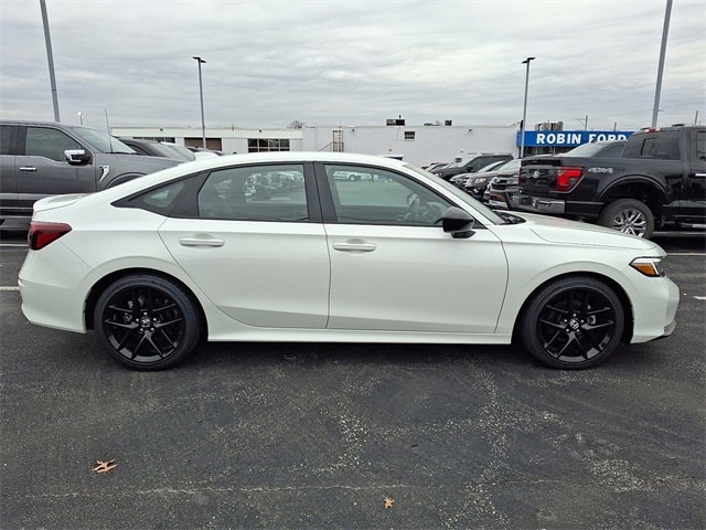 Used 2025 Honda Civic Sport image 2