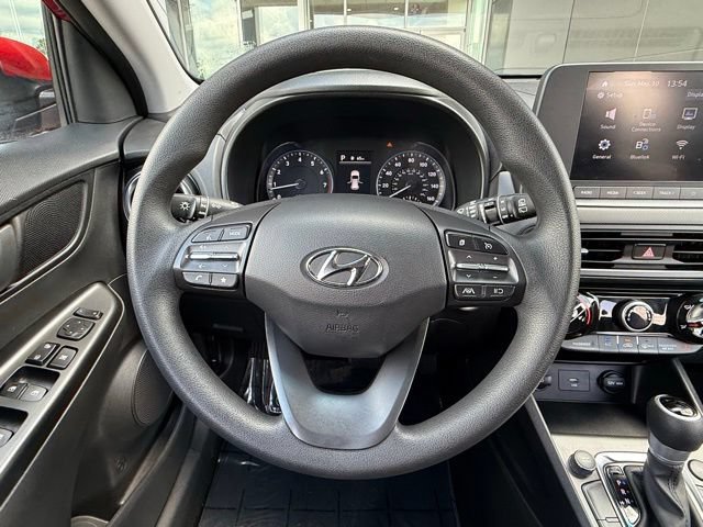 Used 2023 Hyundai Kona SEL FWD image 23