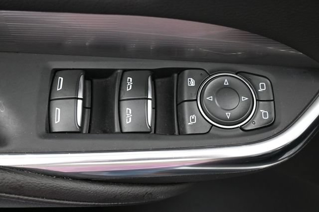 Used 2024 Cadillac XT4 Premium Luxury AWD/4WD image 14