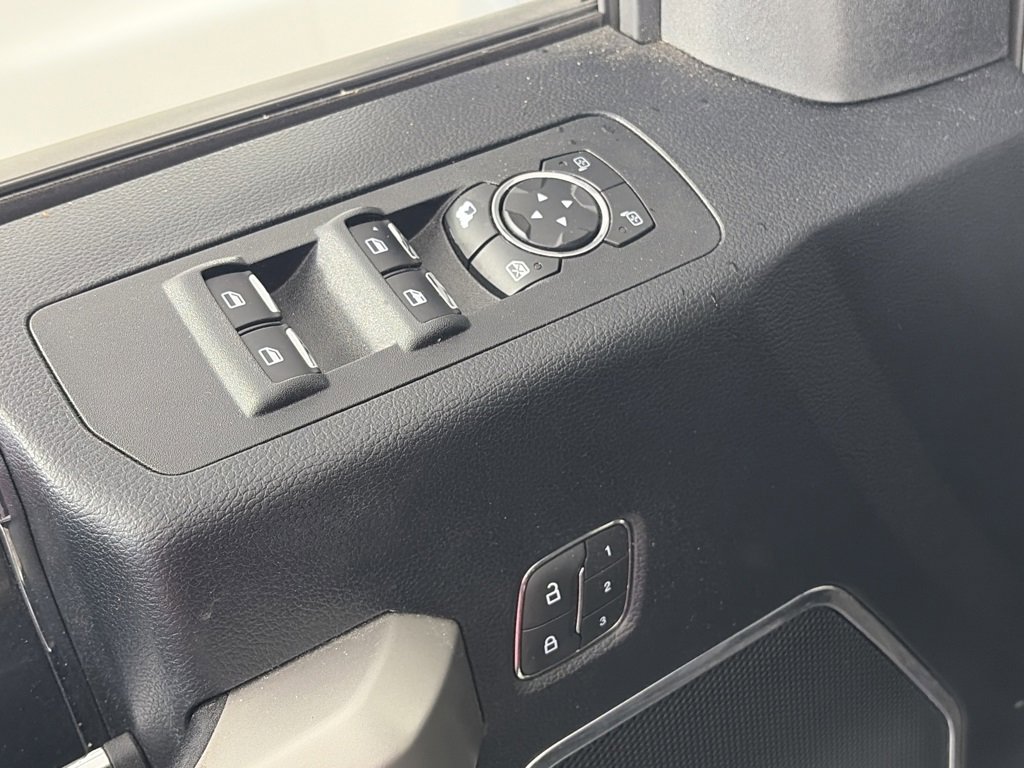 Certified 2019 Ford F150 Lariat w/ Equipment Group 502A Luxury image 26