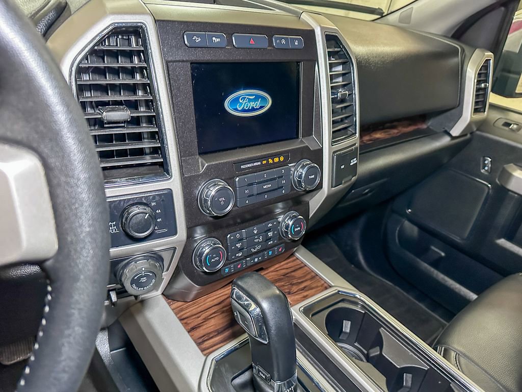 Certified 2020 Ford F150 Lariat image 42