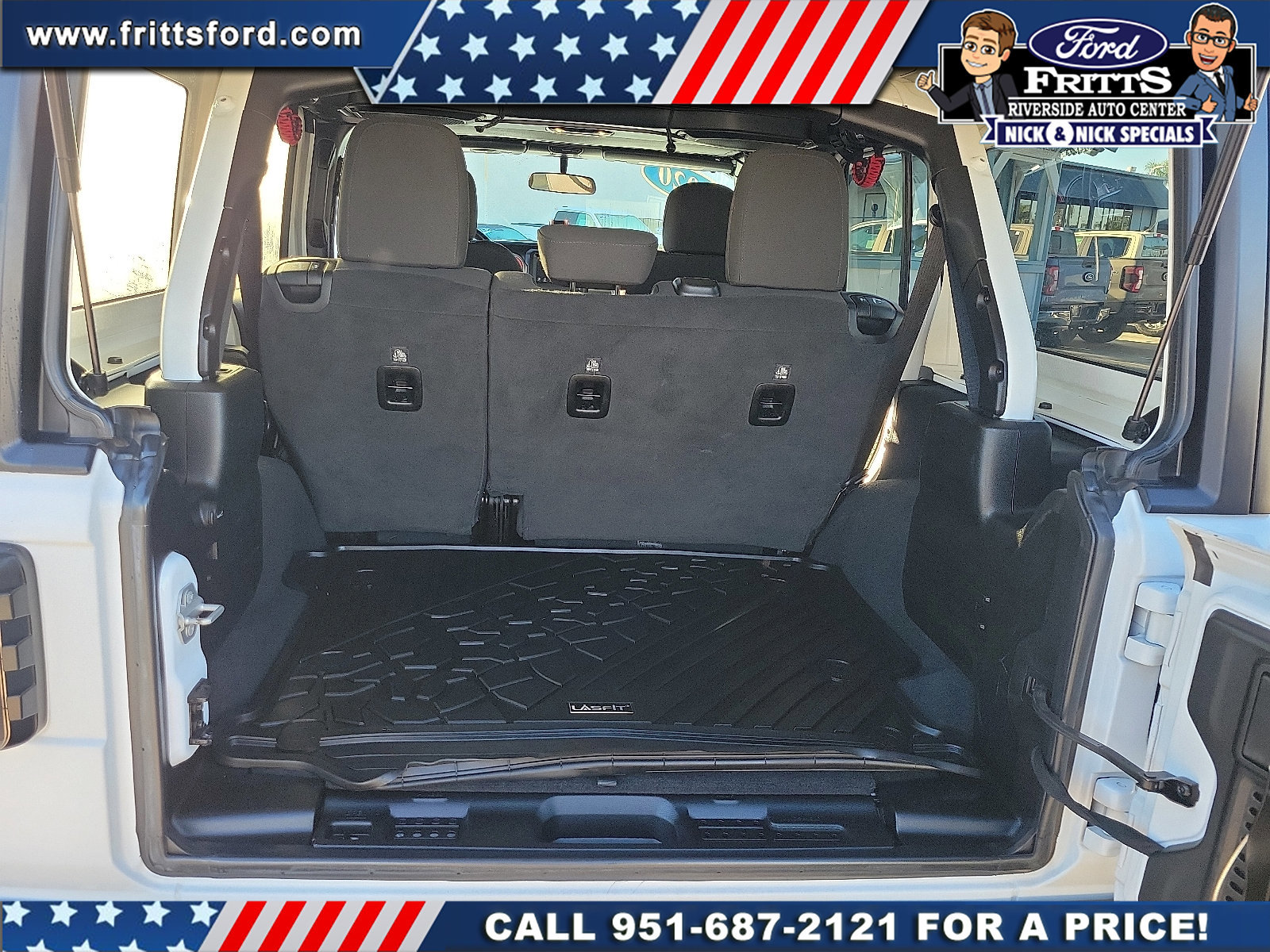 Used 2020 Jeep Wrangler Unlimited Sahara image 18