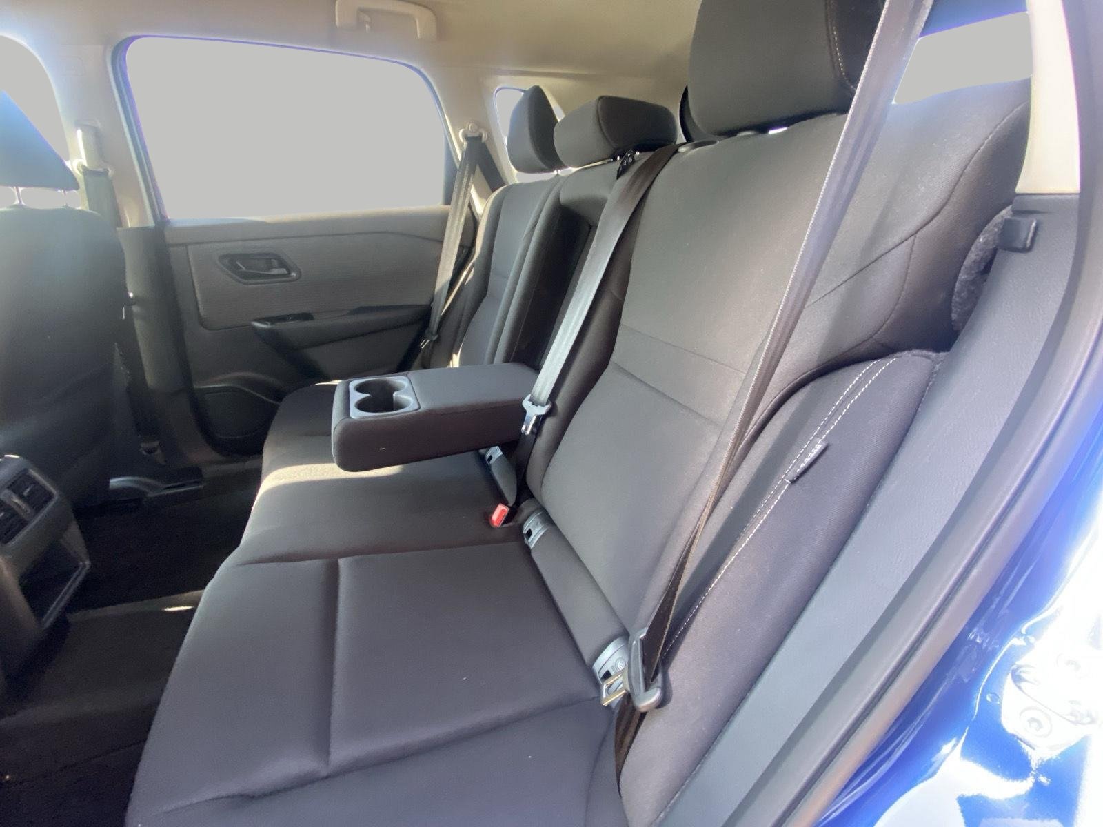 Used 2023 Nissan Rogue S AWD/4WD image 12