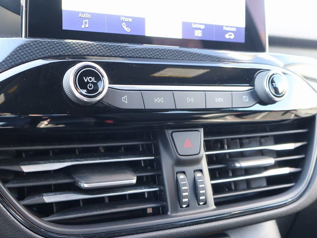 Certified 2025 Ford Escape ST-Line image 36