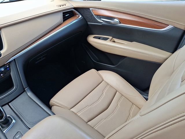 Used 2019 Cadillac XT5 Platinum AWD/4WD image 59