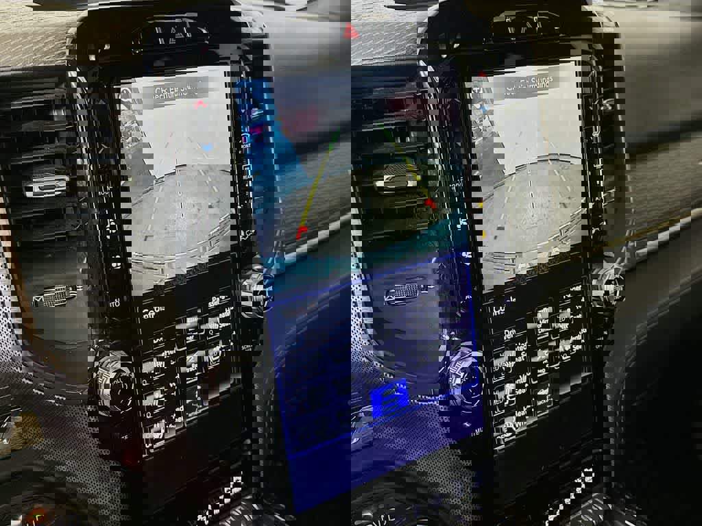 Used 2020 RAM 1500 Limited image 27