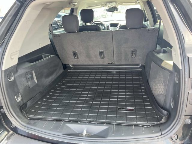 Used 2017 Chevrolet Equinox LT w/ Convenience Package FWD image 12