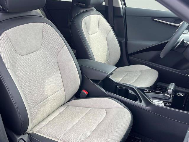 Used 2024 Kia Niro FWD image 15
