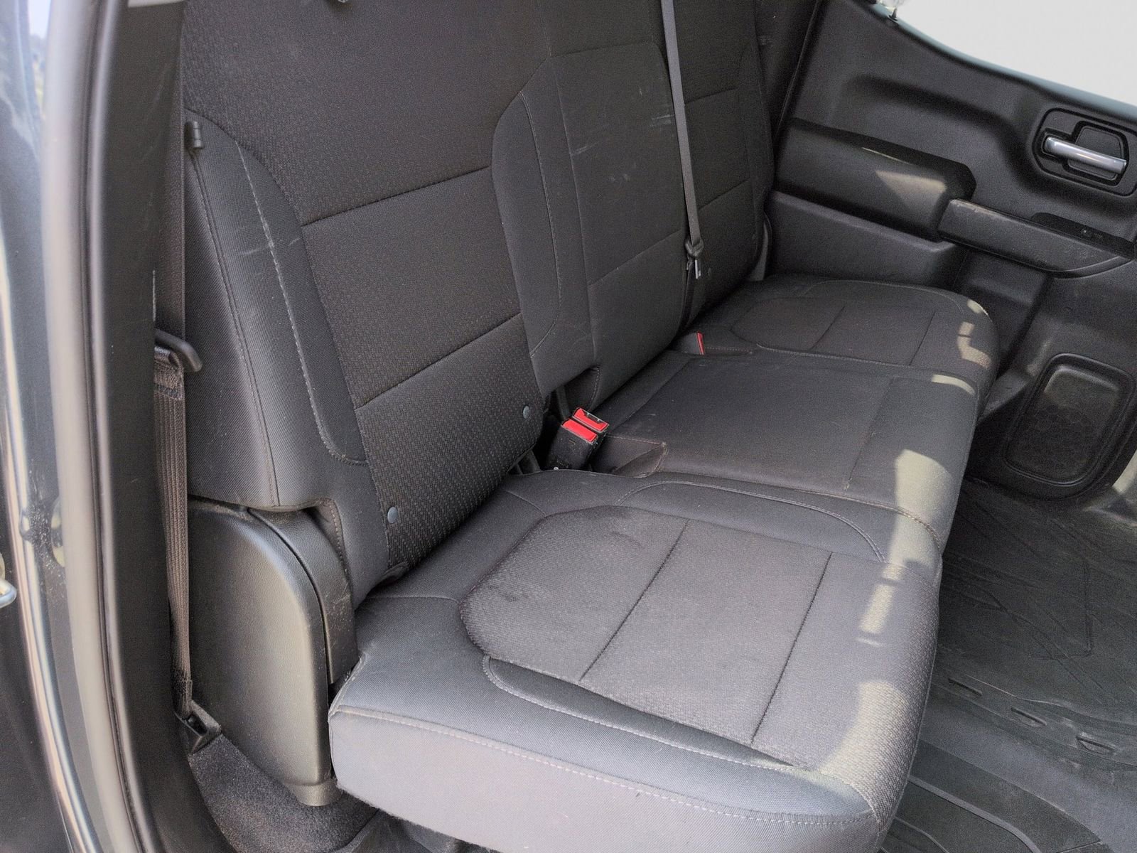Used 2019 Chevrolet Silverado 1500 Custom Trail Boss AWD/4WD image 21
